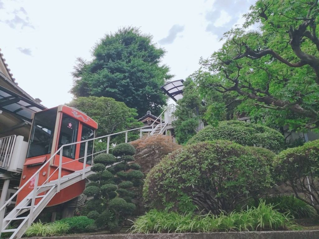 スロープカー